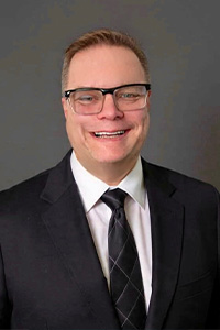 Robert Fares, FNP-BP, RM